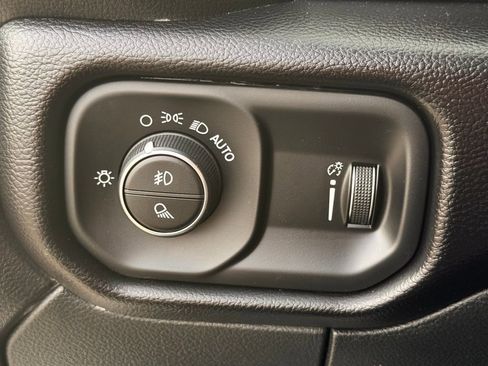 Used 2024 RAM 2500 Big Horn image 41