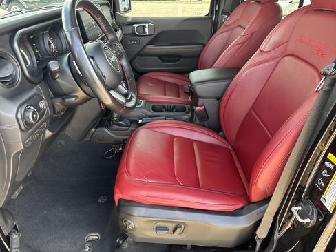 Used 2024 Jeep Wrangler Unlimited Rubicon 392 AWD/4WD image 5