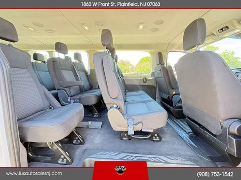 Used 2021 Ford Transit 350 XLT RWD image 27
