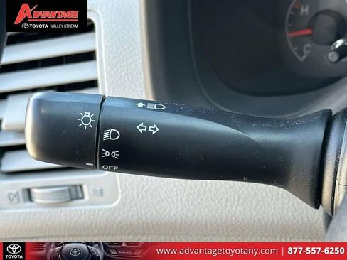 Used 2013 Toyota Corolla L FWD image 24
