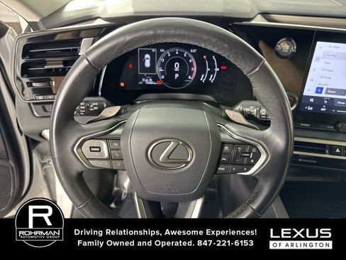 Used 2023 Lexus RX 350 Premium image 11