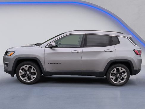 Used 2019 Jeep Compass Limited FWD image 5