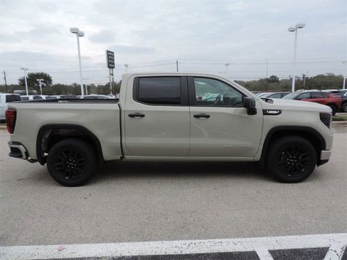 New 2026 GMC Sierra 1500 Pro image 4