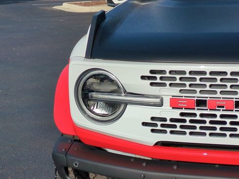 Certified 2025 Ford Bronco Stroppe Edition image 10