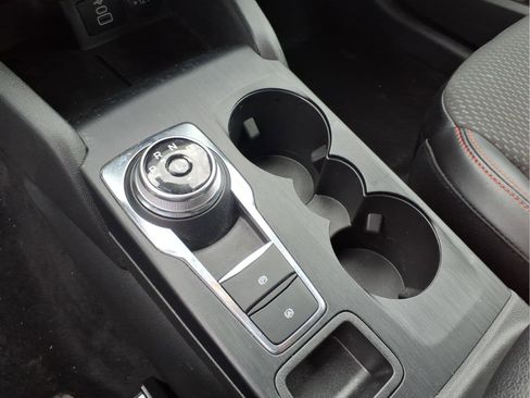 Used 2024 Ford Escape ST-Line w/ Tech Pack #1 AWD/4WD image 19
