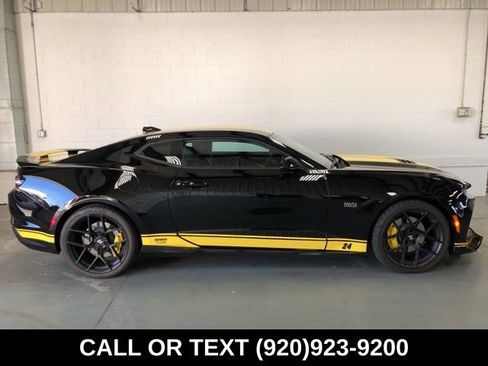 Used 2020 Chevrolet Camaro SS RWD image 11