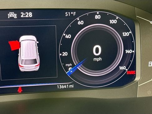 Used 2023 Volkswagen Atlas SE image 12