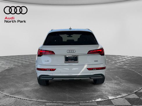 Used 2021 Audi Q5 Prestige w/ Premium Plus Package AWD/4WD image 4