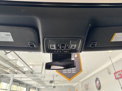 Certified 2024 GMC Sierra 2500 AT4 w/ AT4 Preferred Package image 26