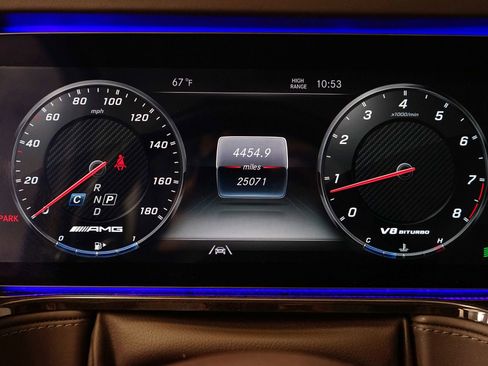 Used 2023 Mercedes-Benz G 63 AMG 4MATIC image 16