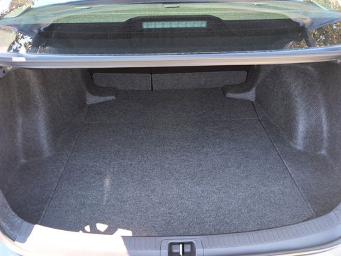 Certified 2025 Toyota Corolla LE image 31