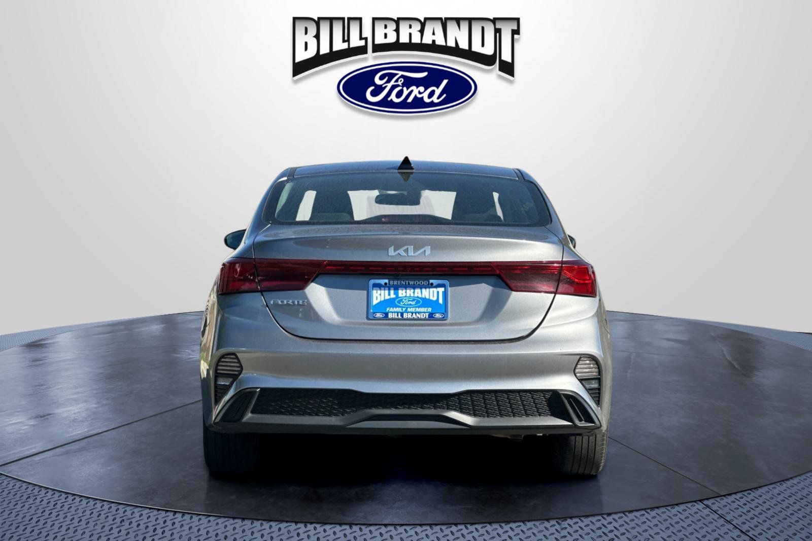 Used 2024 Kia Forte LXS FWD image 4