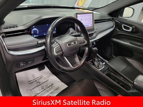 Used 2022 Jeep Compass High Altitude AWD/4WD image 13