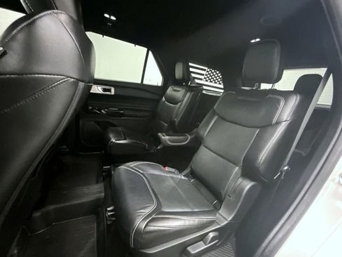 Used 2021 Ford Explorer ST w/ Equipment Group 401A image 22