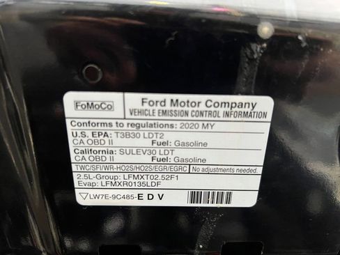 Used 2020 Ford Escape Titanium image 43