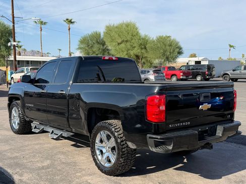 Used 2019 Chevrolet Silverado 1500 Custom w/ Custom Convenience Package RWD image 5