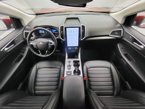 Used 2023 Ford Edge SEL w/ Convenience Package AWD/4WD image 2