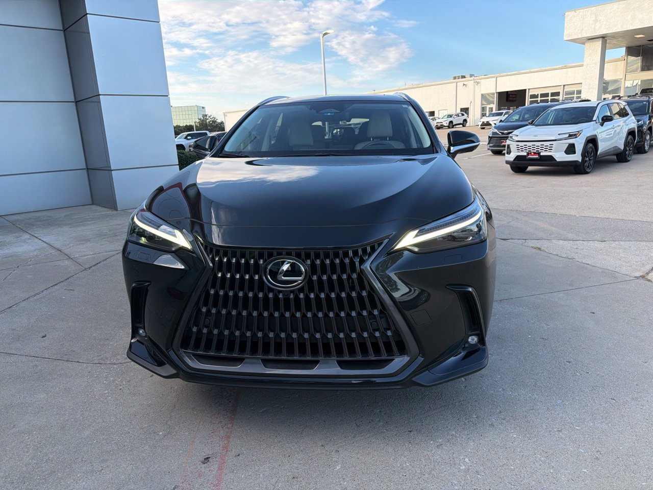 Used 2025 Lexus NX 450h+ AWD w/ Accessory Package (Z2) image 2