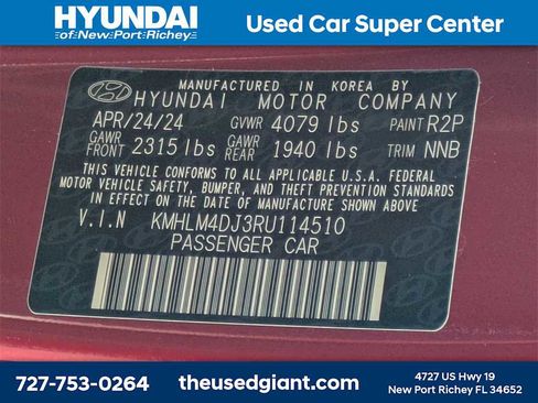 Certified 2024 Hyundai Elantra Blue image 35