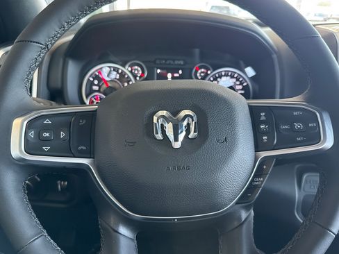 New 2026 RAM 2500 Big Horn AWD/4WD image 22