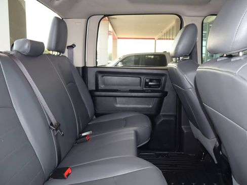 Used 2017 RAM 2500 Tradesman w/ Chrome Appearance Group AWD/4WD image 37