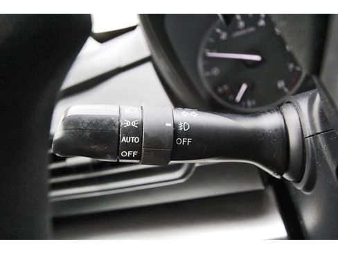 Used 2024 Subaru Impreza 2.0i Sport AWD/4WD image 17