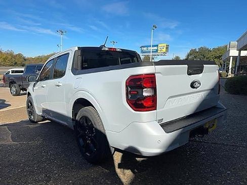 New 2026 Ford Maverick Lobo AWD/4WD image 9