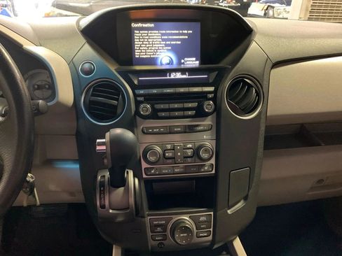 Used 2014 Honda Pilot EX-L image 10