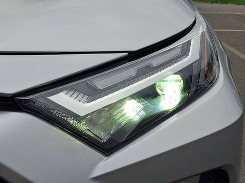 Certified 2022 Toyota RAV4 XLE Premium image 30