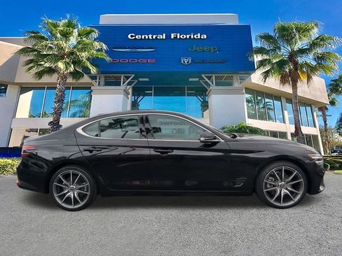 Used 2023 Genesis G70 2.0T RWD image 4
