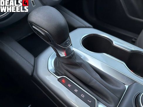 Used 2021 Chevrolet Blazer LT FWD image 18