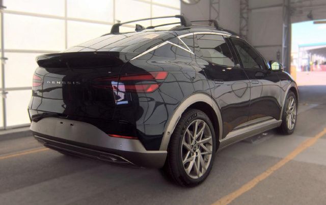Used 2025 Genesis GV60 Advanced AWD/4WD image 3