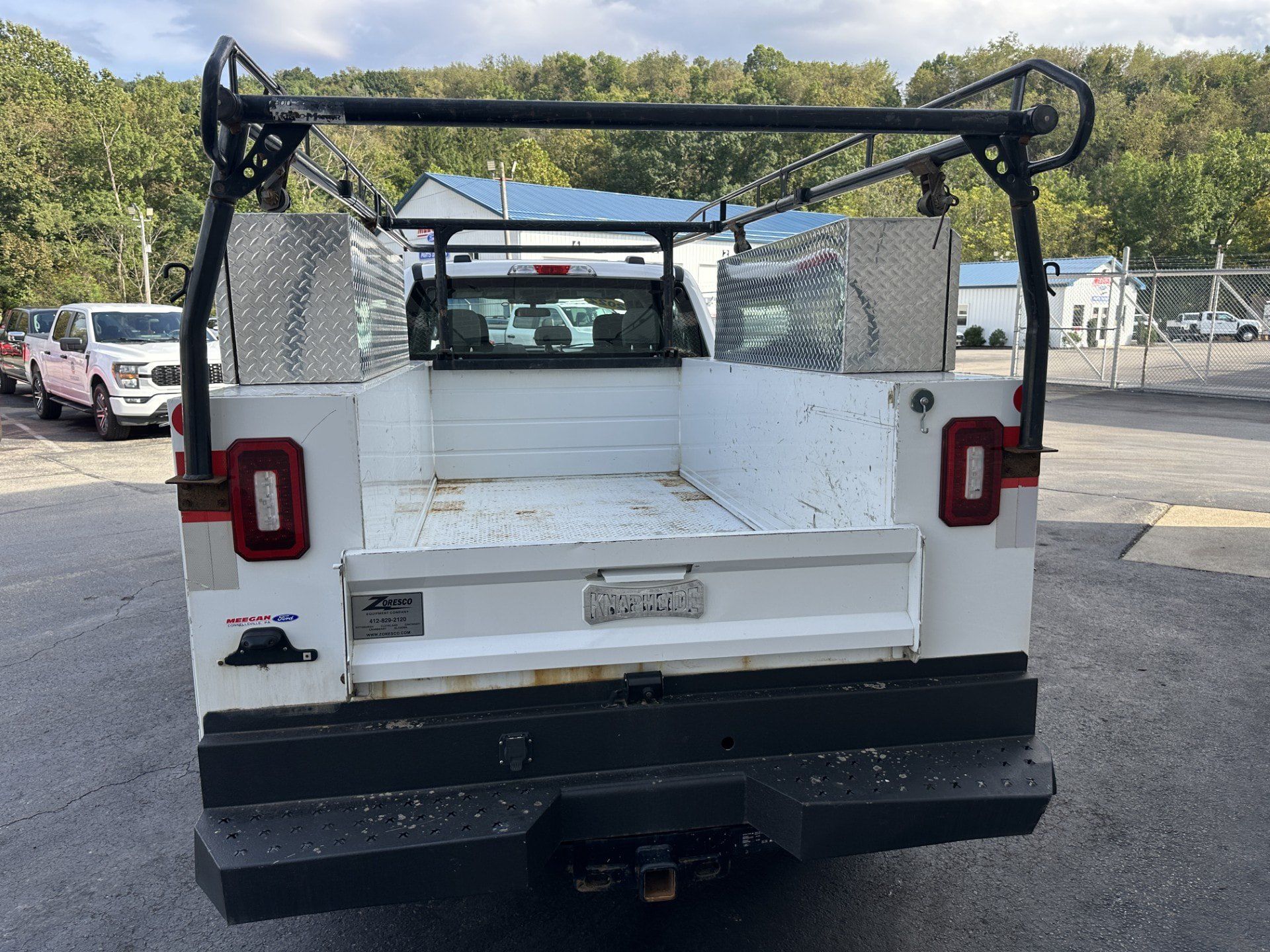 Used 2022 Ford F350 XL w/ Power Equipment Group AWD/4WD image 6