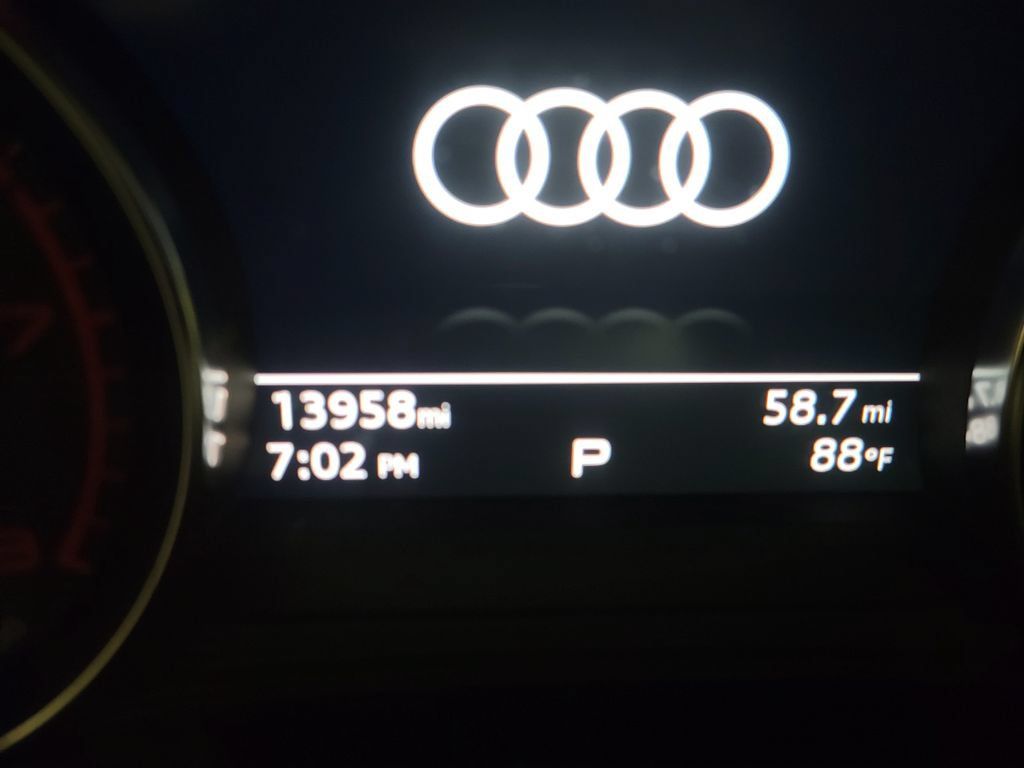 Used 2024 Audi A4 2.0T Premium AWD/4WD image 2