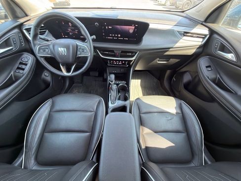 Used 2024 Buick Encore GX Avenir w/ Avenir Technology Package FWD image 9