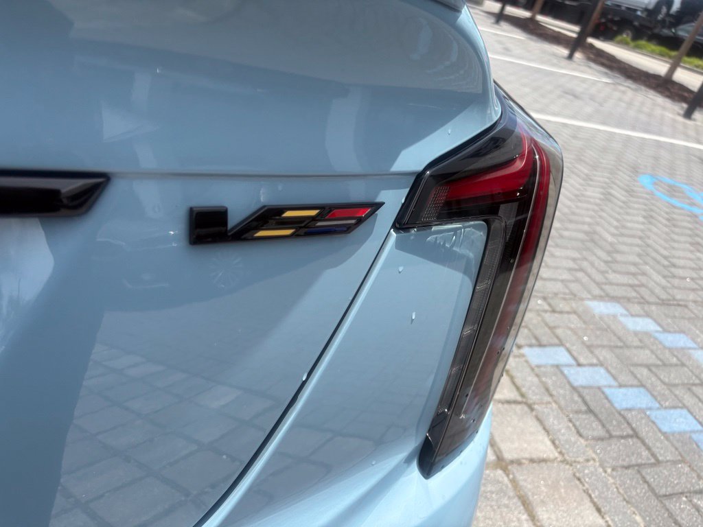 Used 2025 Cadillac CT5 V RWD image 8