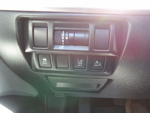 Used 2019 Subaru Outback 2.5i AWD/4WD image 19