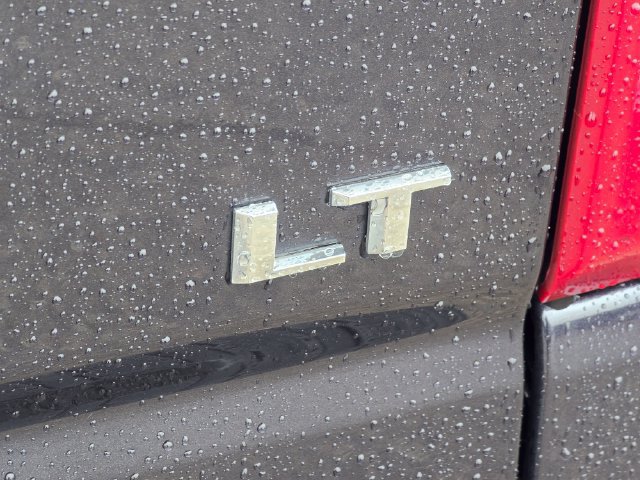 Used 2022 Chevrolet Silverado 1500 LT AWD/4WD image 19