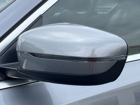 New 2026 BMW 330i Sedan w/ Premium Package image 31