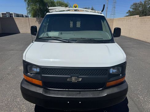 Used 2013 Chevrolet Express 2500 RWD image 3