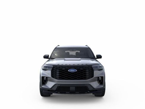 New 2026 Ford Explorer ST-Line w/ ST-Line Street Pack AWD/4WD image 7