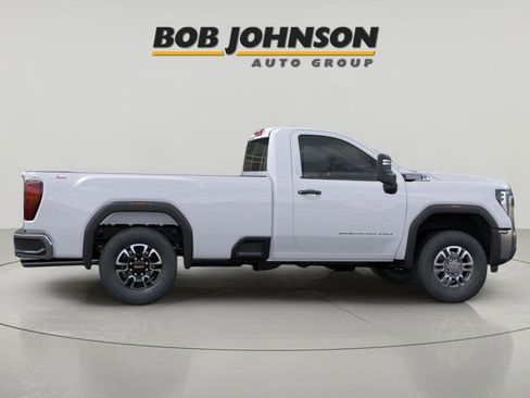 New 2026 GMC Sierra 3500 Pro AWD/4WD image 2