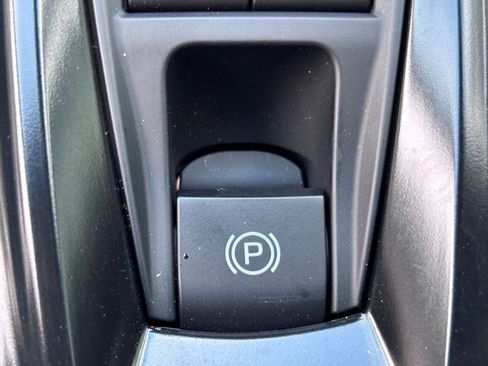 Used 2026 Toyota Camry SE w/ Convenience Package FWD image 32