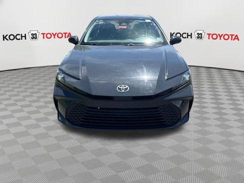 Used 2025 Toyota Camry LE FWD image 2