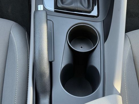New 2026 Hyundai Elantra Sport FWD image 24