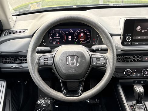 Used 2024 Honda Accord LX image 21