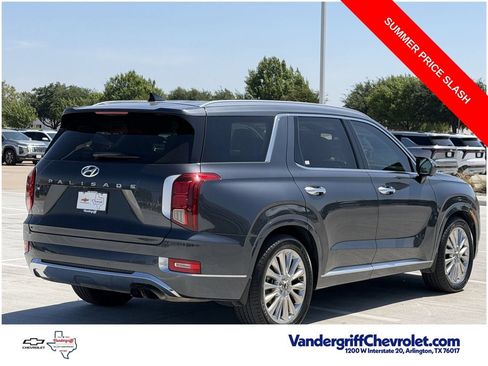 Used 2020 Hyundai Palisade Limited FWD image 4
