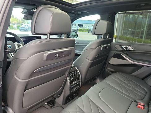Used 2026 BMW X5 M60i AWD/4WD image 17