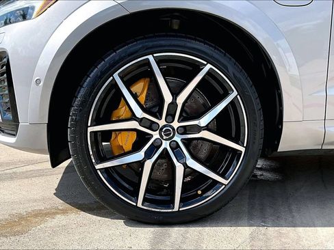 Certified 2023 Volvo XC60 T8 Polestar AWD/4WD image 11