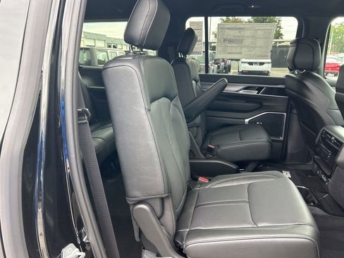 New 2026 Jeep Grand Wagoneer L Limited image 27